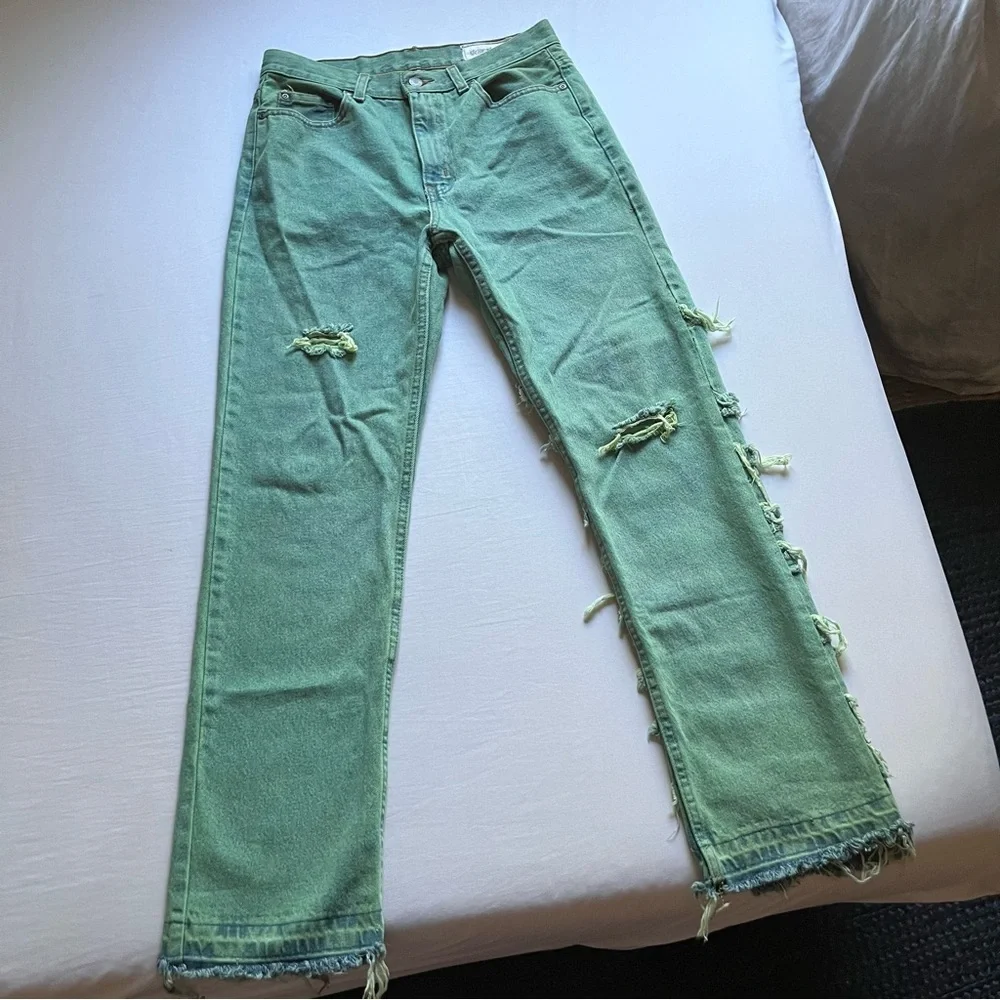 INTROVERT STUDIOS green denim‎ stone wash distressed slim straight jeans